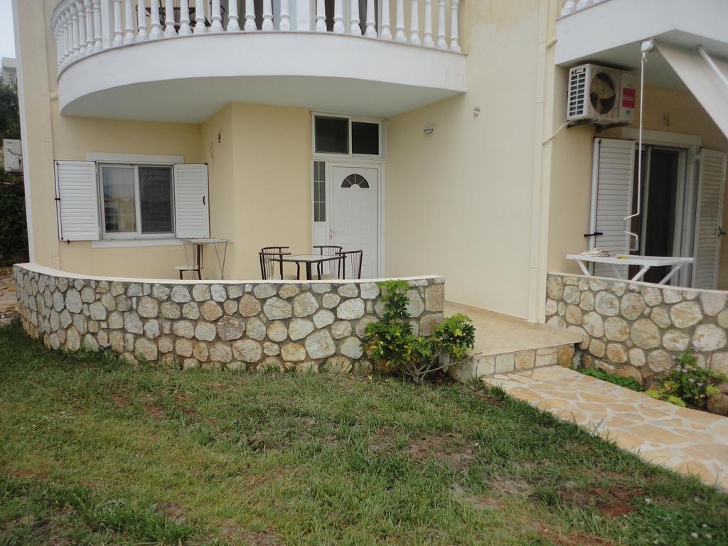 Oruci Apartments Ksamil Room photo