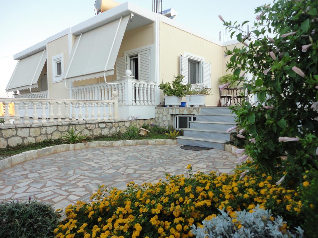 Oruci Apartments Ksamil Exterior photo