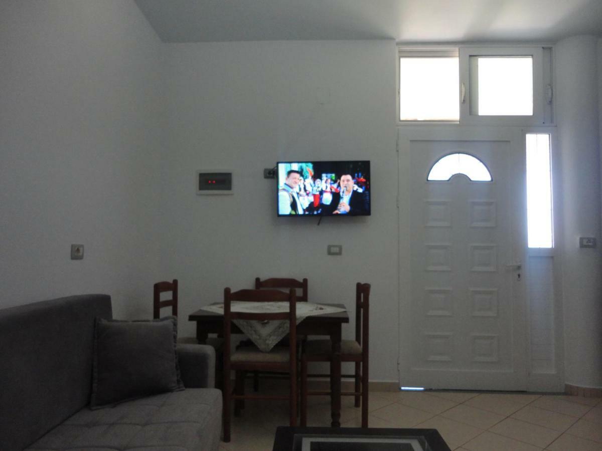 Oruci Apartments Ksamil Exterior photo